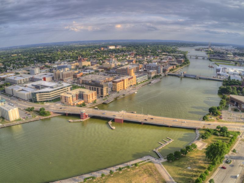 Local Plastic Gutter Repair in Green Bay, WI