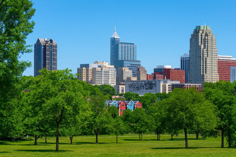 Local Seamless Gutter Replacement in Morrisville, NC