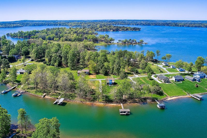 Local Seamless Gutters Installation in Denver, NC